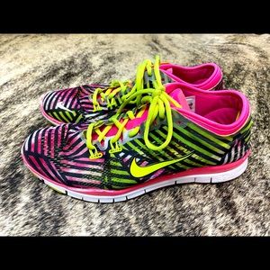 Nike Free TR Fit 4 Women’s Size 9 Pink Green